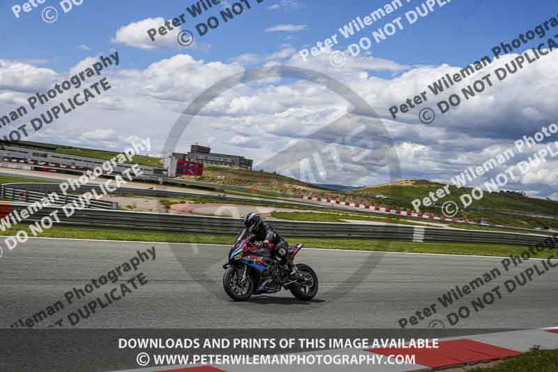 cadwell no limits trackday;cadwell park;cadwell park photographs;cadwell trackday photographs;enduro digital images;event digital images;eventdigitalimages;navarra;no limits trackdays;peter wileman photography;racing digital images;trackday digital images;trackday photos